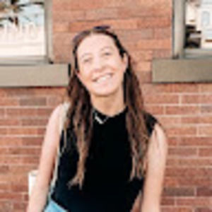 Meet your Posher, Amana